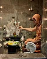Jalabhisheka & Shodashopachar Puja on the occasion of  Vardhanti of HH Shrimat Shankarashram Swamiji I and HH Shrimat Keshavashram Swamiji (18 Feb 2025)
